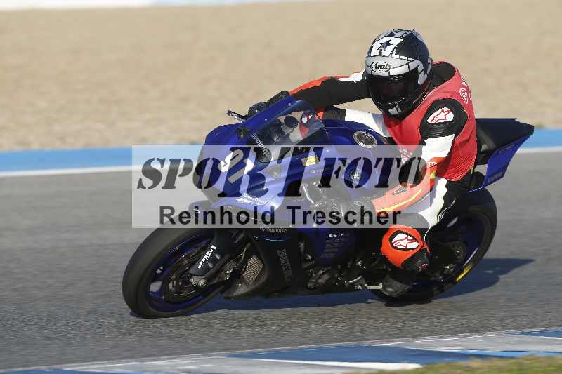 /Archiv-2024/02 29.01.-02.02.2024 Moto Center Thun Jerez/Gruppe gruen-green/97